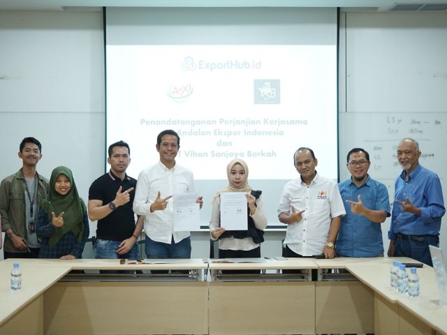 PT Andalan Ekspor Indonesia (AEXI) telah resmi menggandeng PT Vihan Sanjaya Berkah sebagai bagian dari ekosistem ExportHub.id.