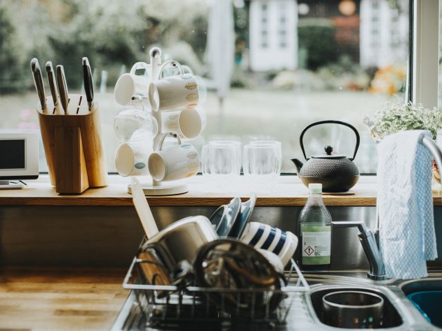 Foto perabotan dapur.