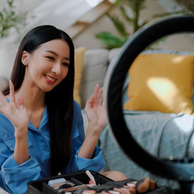 Influencer dan Content Creator