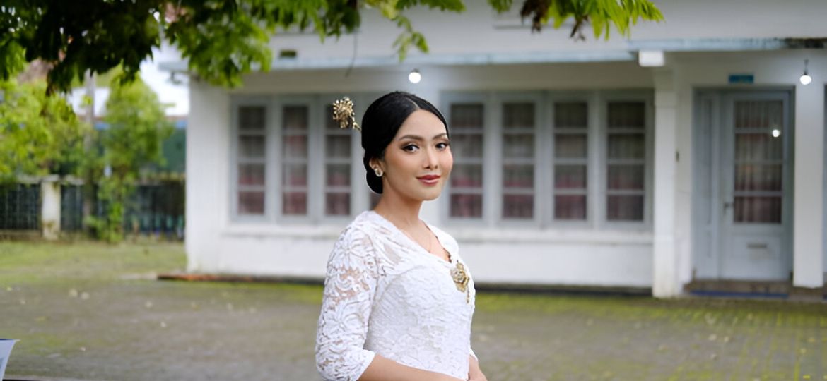 Digitalisasi kebaya